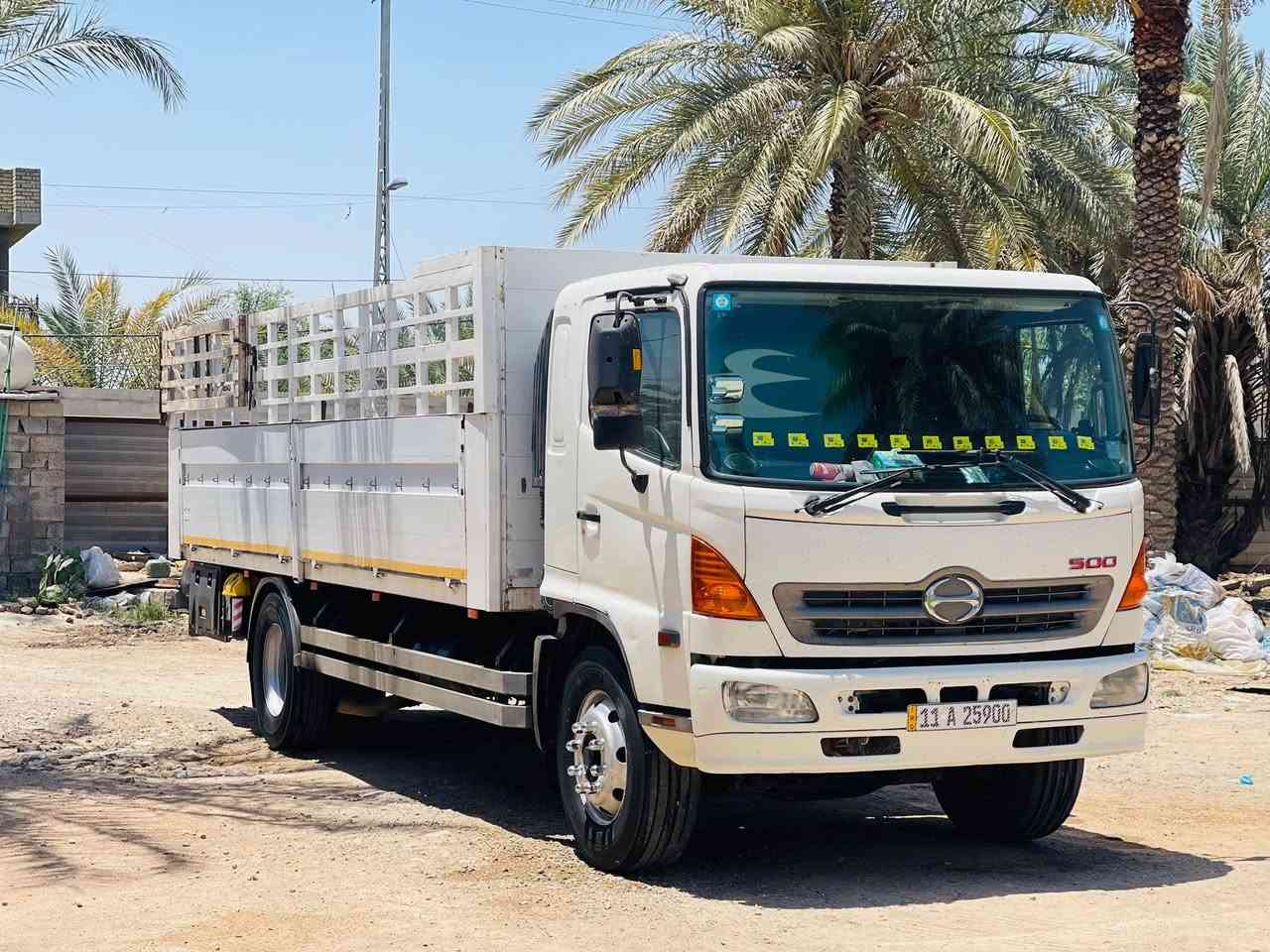 السلام عليكم هينو شيطان 8برغي فحل ايسر بلاد ماليزي الموديل 2008 اصل رقم بغداد انكليزي 4طن هزه جديده سنوية توه مجدده لل 2031بسمي تحويل مباشر السيارة ماشية 245الف مكينة جديده لاتنقيص ولا تبخير 80عادي كير سوبر 82اكسل سوبر  كلج جديد تخم بنزات جديد تخم تاير22ونص Gtجديد  بريك فراك امامي خلفي سايد برك هواء طول السيارة 7امتار اله15سانتيم تبريد ثلج ❄️ دواخل حيل حلوه  بدي الماني كاعيه خشب وحديد 
وبعد بيه تفاصيل
مكاني بغداد الشعلة 
***********
***********
