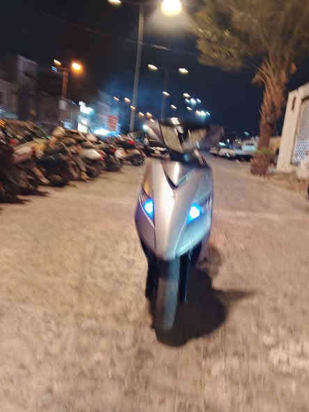 دراجه ثعلب للبيع سعر 350  مكان  بغداد حريه 
***********
