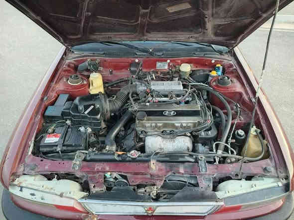 سەرەتا بەناوی خوای گەورە 
مستەربۆشی گڵاند بۆ فرۆشتن 
سعری ۳٦ گەڵاو معاملە 
بۆ پەیوەندی ***********
مستەربۆشی گڵاند 
مۆدێل ۹۱ ڕەنگ ماڕۆنی 
ئاڕم پلاستیکی سلێمانی
تەحویل اسڵیە 
بەشەرتی ئاڕم و ئەوەلیات و غەرامە 
غەرامەی هیچ تیا نیە بەشەرت 
مەکینە مەرغوبی ٦۳ ی بەخ 
ڕەنگی ماڕۆنی 
کامل پەمپ کراوە لەسەر ساغی 
تەبرید سارد و گەرم لەسەر سیوچ
ویل سپۆڕت و ٤ تایەی تازەی لەژێرە
کامل جوانکاری بۆکراوە 
بەرگە کوشنی لۆکی تێ گیراوە
دەعم و لێدراوی نیە لۆک لۆک ماوەتەوە
مەکینەی هەڵم و بوغار و سەرفی نیە
بەشەرتی سەد فیتەر
تەقەو ڕەقەی هیچ نیە بەشەرت 
کارەبای هەموو گیانی ئیش دەکات 
یەک گڵۆپ ئیشی نەکرد پارە ببڕە
سەیارەیەکی زۆر زۆر جاهیزە 
دەعامی بۆ دەعامی بەشەرت 
زۆر کەم مەسرەفە 
بەنزین زۆر کەم دەخوات
سعری زۆر هەرزانە ۳٦ گەڵاو معاملە
بۆ پەیوەندی *********** السليمانية
