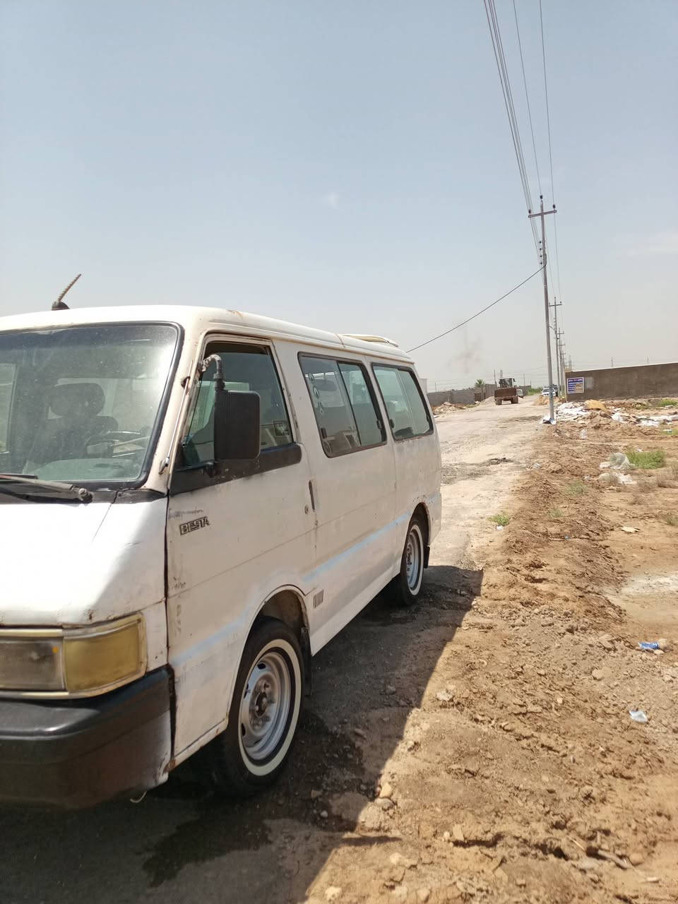 سلام عليكم كيه بستا البيع مكان بغداد ***********
