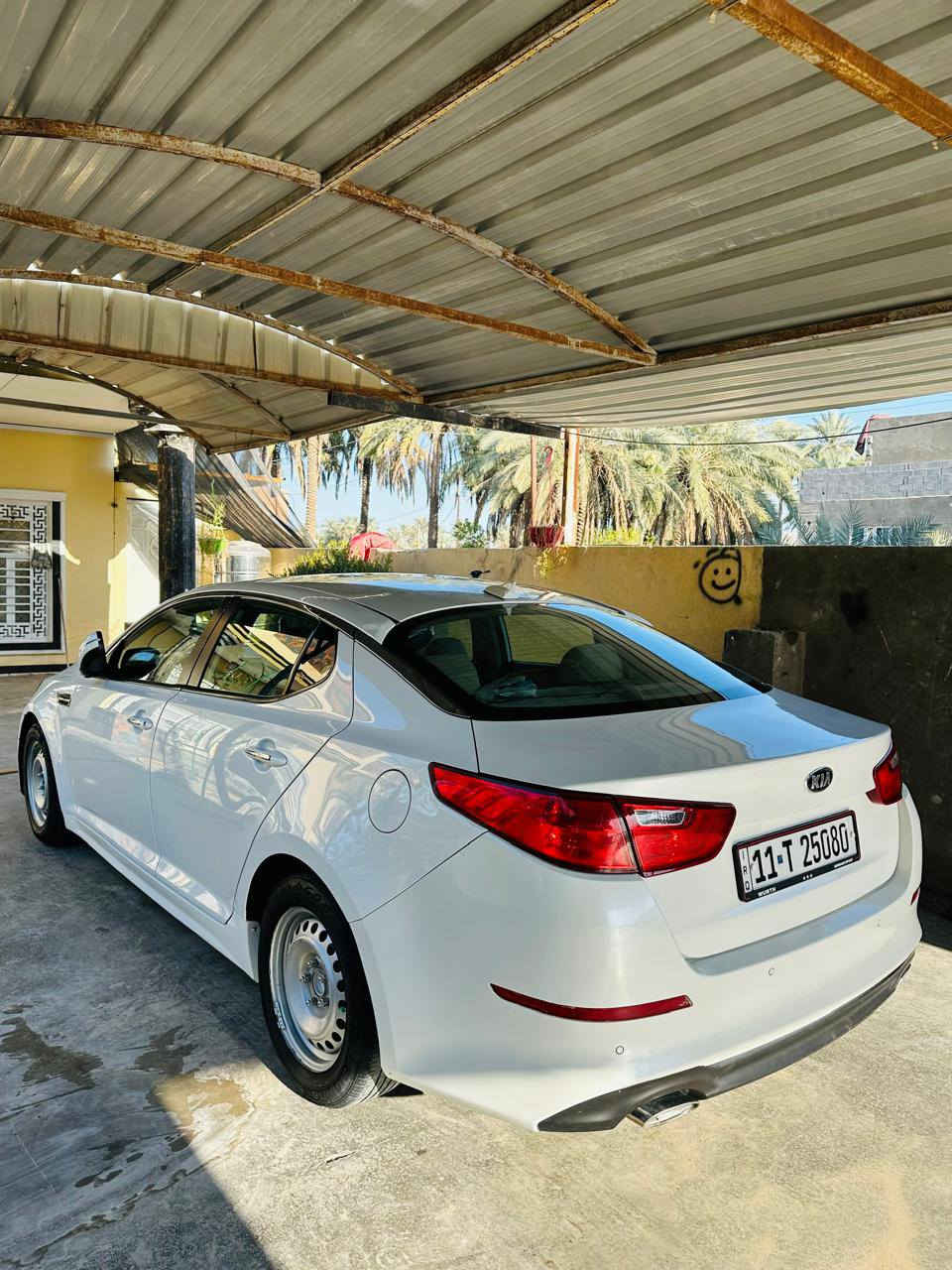 السلام عليكم ورحمه الله وبركاته
للبيع او للمراوس 
كيا اوبتما 2015 وارد امريكي
بجم كبس بدون ايرباك 
بيها جاملغ خلفي وجنطه صبغ 
السيارة حيل جديده 
مكينه كير حدادية جدد
داخل وخارج وضع شركه 
داخل بيجي كارتون 
مابيها نقص برغي وجاهزة على اخر حباية
نواصفات نص فول 
رقم بغداد الجديد تحويل مباشر
للستفسار اكثر اتصل مكانه بابل مسيب 
***********
