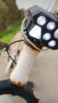 بايسكل شحن ماموجود  باتريات على البايدر زين وسريع  السعر 30 العنوان بغ...