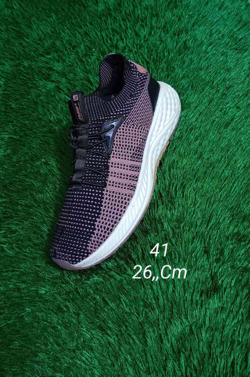 👟اوربي اورجنال درجه اولى 
فقط اصلي  قياسات منوعه 
 وماركات مختلفه .لمعرفة الاسعار
راسل الحساب 🌷 يوجد توصيل 
جميع المحافظات 🚛 
***********
