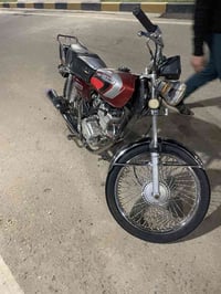 دراجة تايكر مديل 20اوراق كاملة السعر 450وبيها مجال 07867974936