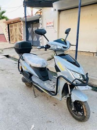دراجة كهربائية • للبيع