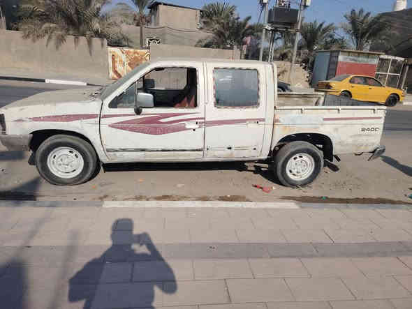 سلام عليكم بيكم نيسان مديل 1989رقمه بصره الماني لبيع مكينه كايمه تصليحه ب200الف حداده 80بل ميه تايرات نضاف كلش سعر 18وبيه مجال قليل وذا كو مراوس راوس مكاني بني منصور ***********
