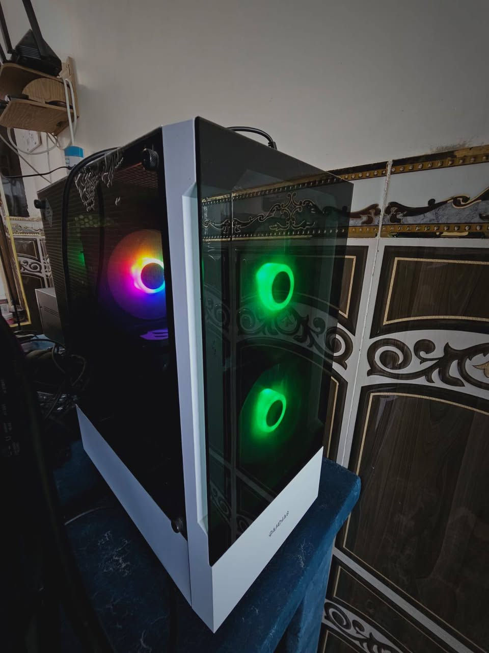 مرحبا :
بيصي للبيع المكان كربلاء تجي تفحص بيدك وتشوف.. 
مشتغله فقط فيفا و والدن رينگ.. بعدها زيرو وارد صناعه.. 

حط سعرك بيش تفيدك مع الشاشه طبعا 
24
144hz
Va curve
........................... 
i5 12400
Rtx 4060msi 8g
8×2 ddr4 3600
Ps 650w
Gigabiyt b 750 plus
Case msi 
المواصفات بالصور.


**إذا كنت صاحب هذا الإعلان وتريد حذفه لأي سبب، رجاءا أرسل رسالة إلى الدعم الفني**