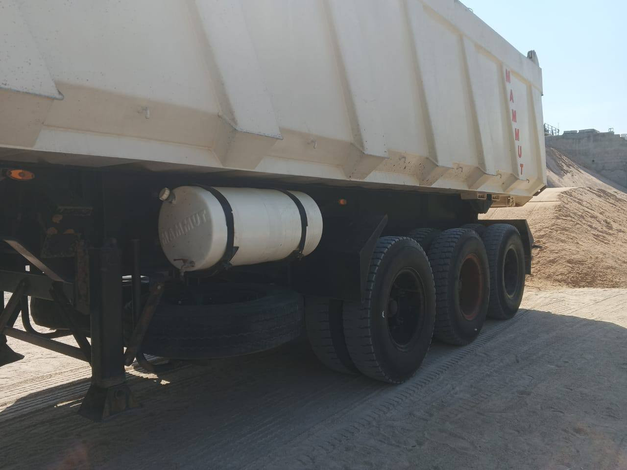 سلام عليكم  عرباين عدد 2للبيع اومراوس بمواد ***********
