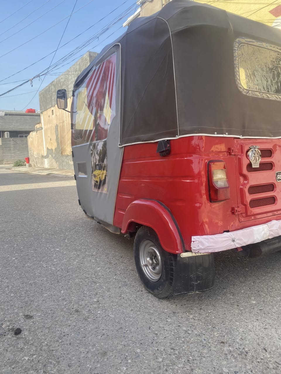 تكتك مديل18 رقم وسنويه نكليزي تحويل ثاني يوم التكتك  مصبوغه عام للجماليه. كير ومكينه واكسل خير من الله   السعر 4و700 وبيه مجال مكاني خان بني سعد ديالى ***********
