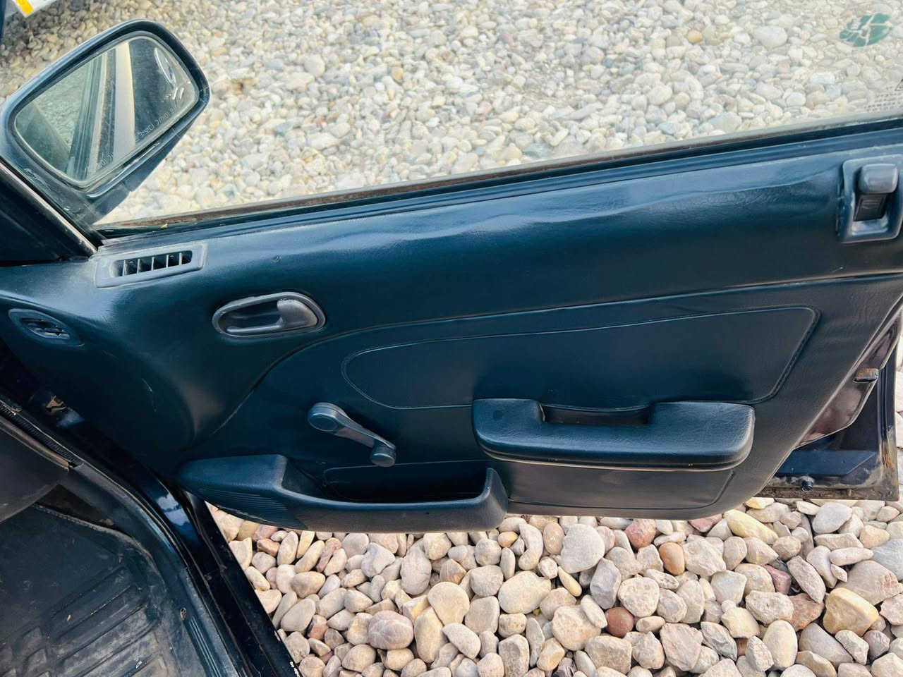 للبيع سيفه ٩٥ رقم بغداد دولي شرط التحول السياره جاهزه محرك وكير ومحرك مفتوح جدد شرط خير من الله السنويه ٣٠ صبغ جماليه مابيه اي حادث المكان واسط الزبيديه وذا اكو مراوس عادي ***********ا السعر ٣٦
