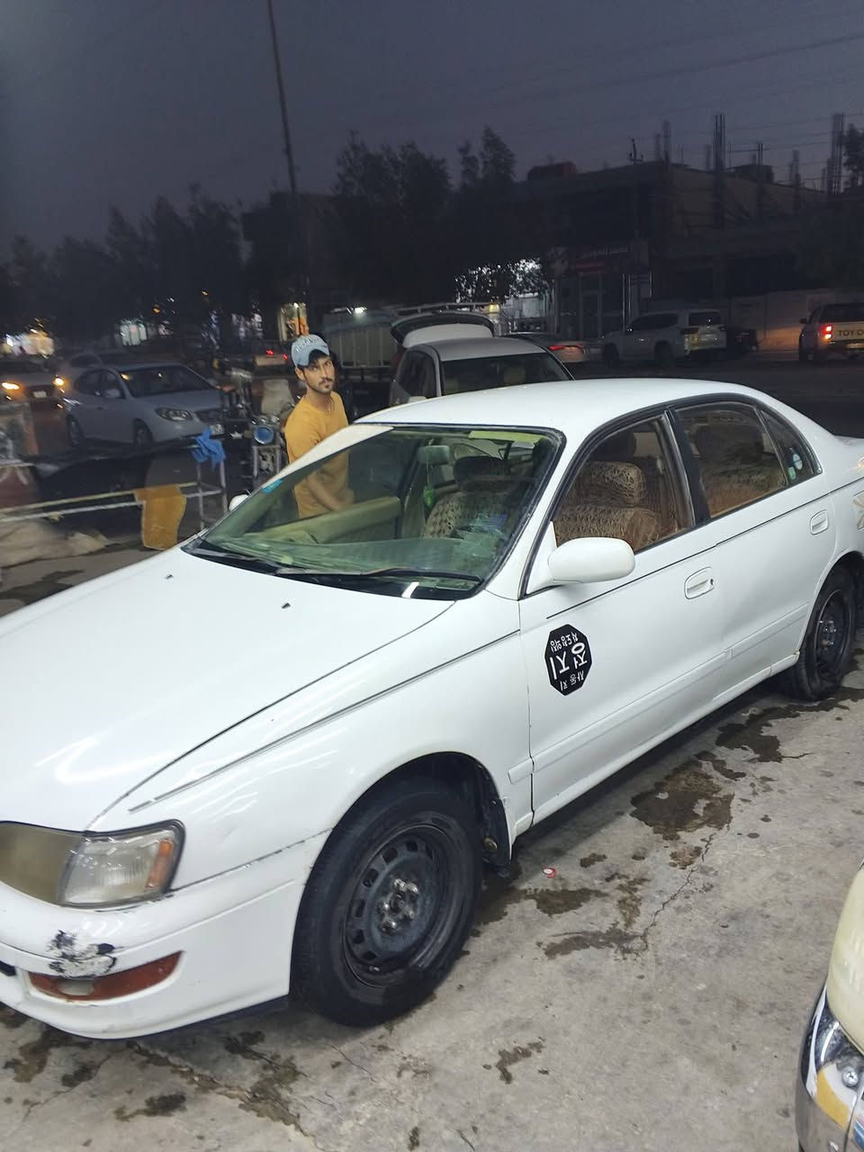 كرونة نفخ موديل 93 مشروع وطني نجف باسمي رقم إنكليزي جديد سنوية لغاية 2031 هزة جديدة مكفولة كير ومحرك ومن الكصة ومن متومة  ومن نقل جثة مداور ثاني يوم كلة شغال كهربائيات تحويرة نجف فوك وجوة منظومة كاملة مال ملكة فابريته وفان وفريز ملكة التبريد ثلج السيارة خير من اللة ماعايزة شي السعر 47 وبيهة مجال قليل حك الجية مكان سياره نجف مكلف بالنشر  رقم صاحب سياره ***********

