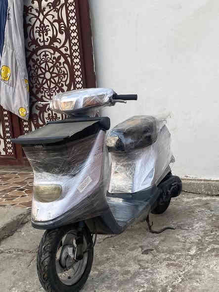 سلام عليكم ماطور ياماها نضيف جدا كلشي كبس وبلادي  (فقط صلنصه تجاري )انطيك بشرط سعر ٢٠٠وبي مجال للشراي رقم واتساب ***********
