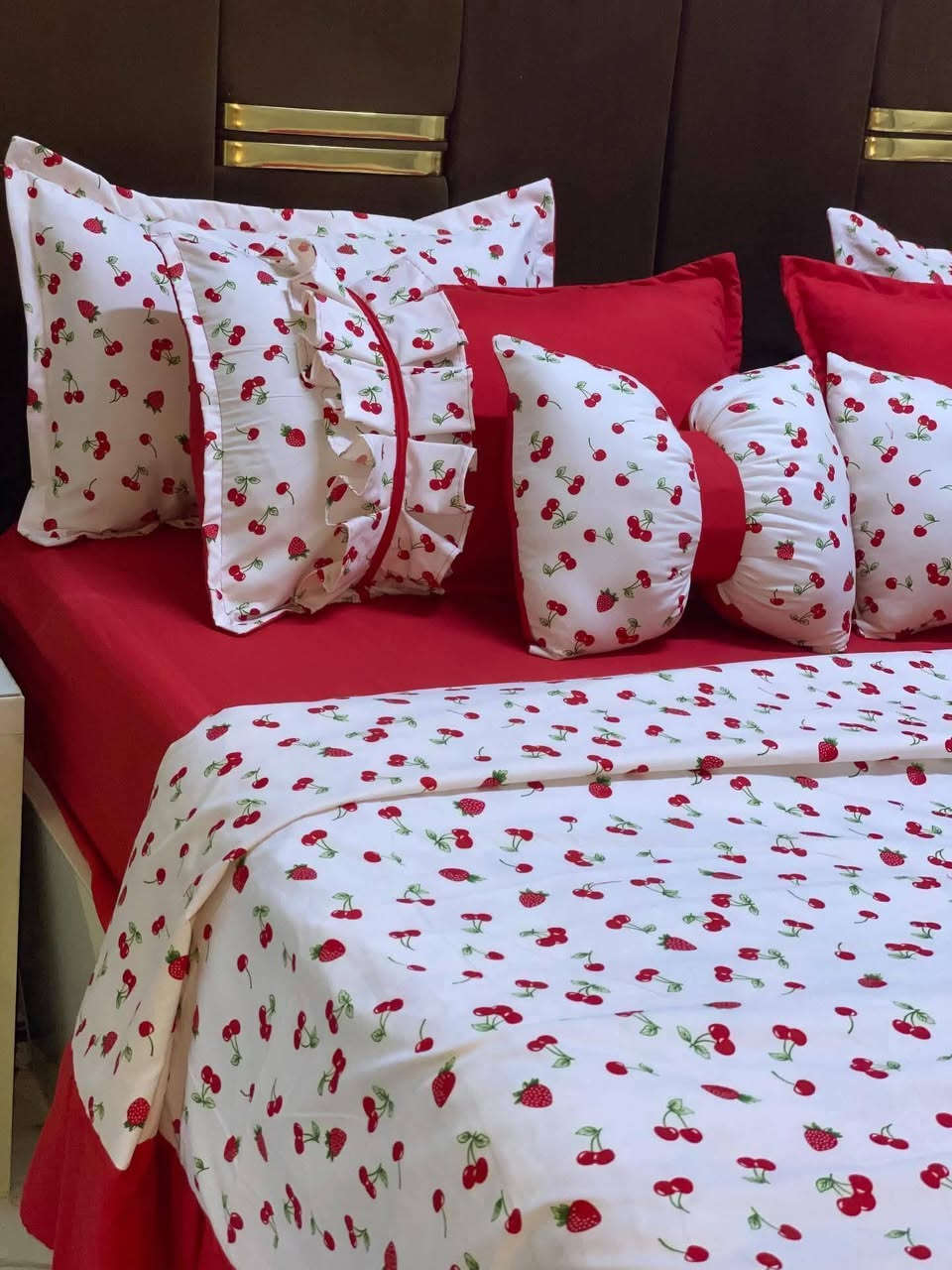 فرشات نفرين
عش بيبي
فرشات نفر
بردات
يوجد توصيل كل المحافضات السعر حسب موديل وعدد القطع للاستفسار مراسله الصفحه خاص يوجد توصيل كل المحافضات


**إذا كنت صاحب هذا الإعلان وتريد حذفه لأي سبب، رجاءا أرسل رسالة إلى الدعم الفني**