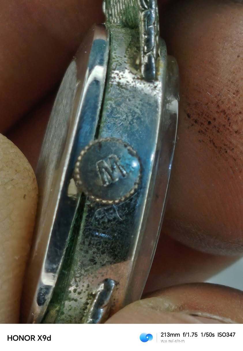 ساعة نسائي نصب تكويك نظيفه جدا شغاله مظبوطه مكينه 17حجر سير، حصيره اصلي سعره مع توصيل 35


**إذا كنت صاحب هذا الإعلان وتريد حذفه لأي سبب، رجاءا أرسل رسالة إلى الدعم الفني**