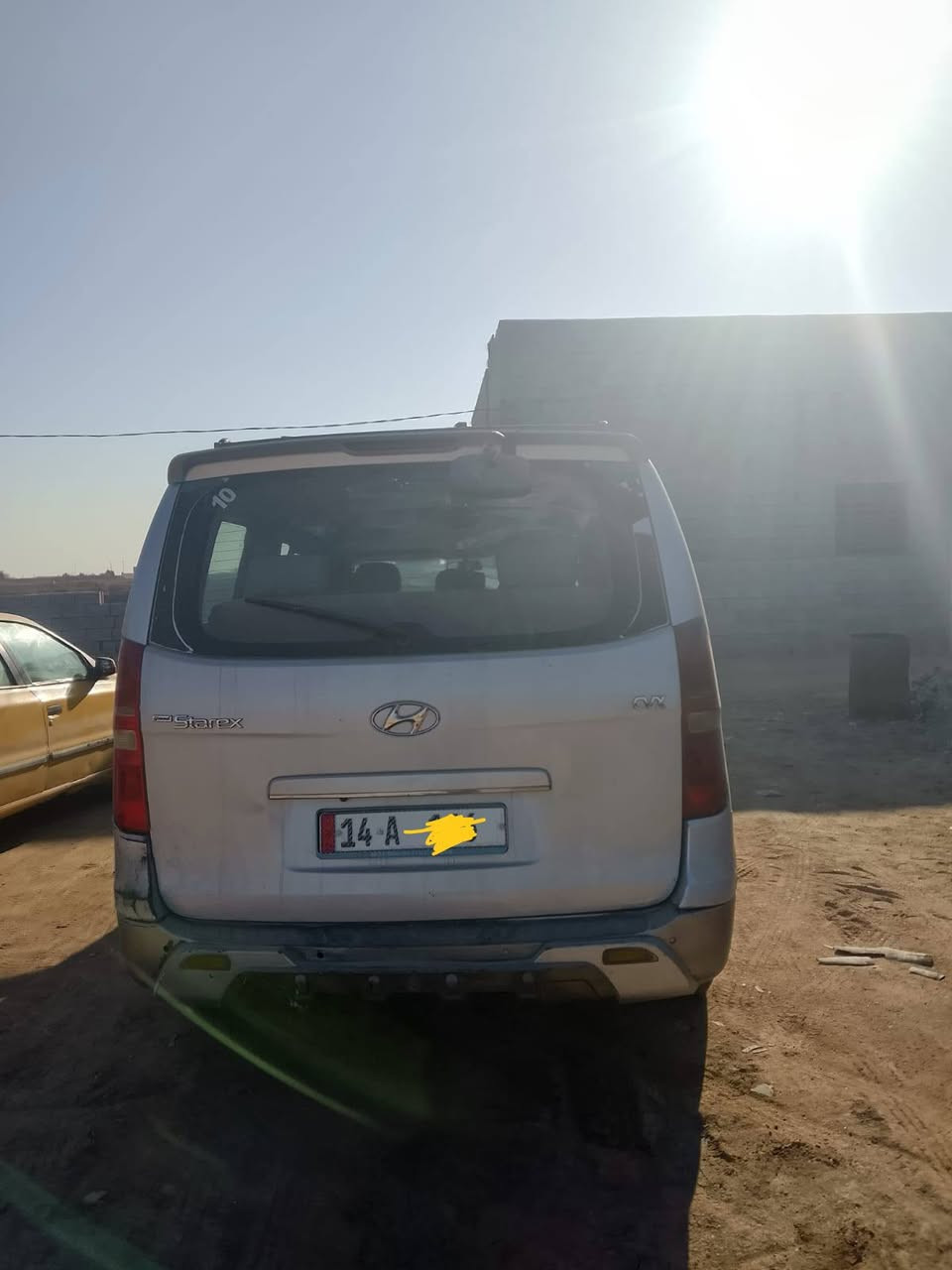 السلام عليكم
ستاركس موديل 10  للبيع رقم بصره انكليزي بسم صاحب الرقم ادناه مكان السياره بصره معمل الورق السعر 125 $ تفاصيل اكثر اتصل ‏‪0772 196 8178
