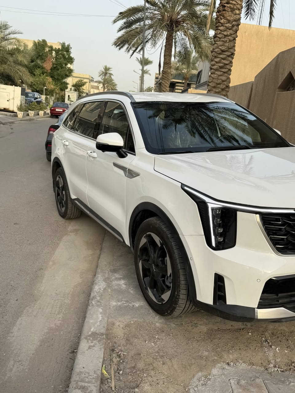 سورنتو 2025هايبرد
سورنتو 2025 هايبرد زيرو ماشي ١١الف فول وردي كوري
سياره ٥راكب
حجم المحرك 1.6 تيربو

كشنات جلد 

كشنات كهرباء

خزن ميمري

5 كامرات محيطيه

رادار امامي , خلفي , جانبي

نقطه عمياء
بردات خلفيه

كشنات اماميه تدفئه تبريد

كشنات خليفه تدفئه
جنطة كهرباء

حادثه جاملغ مبدل وبنيد مصبوغ والباب مال جهت سايق مصبوغ

سعرها 260 وبيها مجال

مكان بغداد ***********
