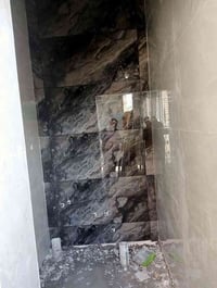 خلفه سرميك مصري درجة اول جميع انواع السرميك مرمر وكاشي رقم واتس 077376...