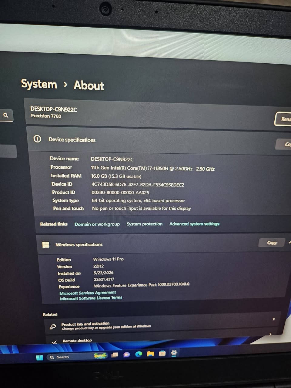 لابتوب بكرت كوادرو rtxA4000m يعادل بل قوة rtx 3080m
لابتوب للبيع نضيف جدا كما مبين بل صور  استخدام قليل جدا 
 Dell برزشن 7760 
المواصفات 
I7 11850h 
Ram 16 gb يقبل تطوير بي 4 منافذ
Quadro rtx A4000m 8gb140w Full watte 
كارت يعادل بل قوة rtx3080 
Ssd 265 nvme تقبل تطوير 4 منافذ 
Screen 17.3 Full hd الاوان SDR 

لابتوب جدا قوي بل العاب يشغل حته 4k بفريمات عالية لان كارته بقوة rtx 3080 m نفس شريحة الي هوة اقوة من  حته من rtx 5060m 
وقوي بل برامج مونتاج ضخمة والهندسية 
سعر مليون و 250 الف 
توصيل موجود 
رقم ***********
