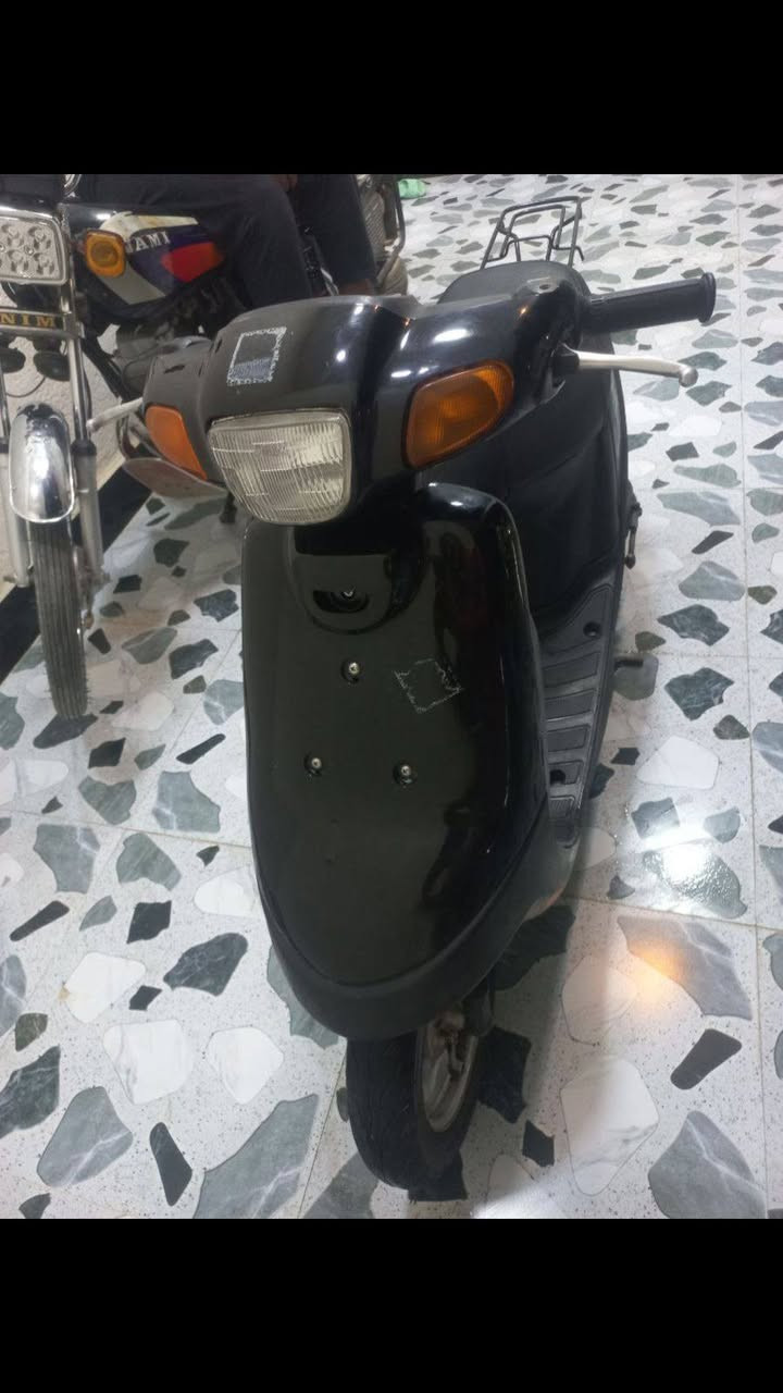 دراجه بطه للبيع دراجه ماخذها من الوكيل جديده اوراق بسمي اصوليه كهربائياتها كلها شغاله المكان بميسان السعر 800ألف للستفسار اكثر 7732179317


**إذا كنت صاحب هذا الإعلان وتريد حذفه لأي سبب، رجاءا أرسل رسالة إلى الدعم الفني**