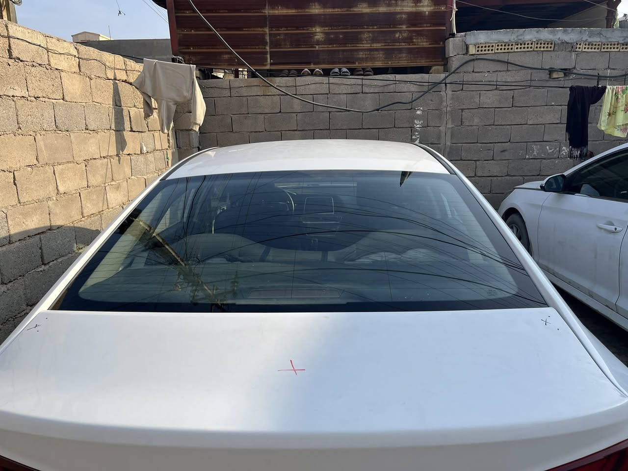 بسم الله الرحمن الرحيم 
سوناتا 2019  خليجي 
ماشيه 207الف وقابل لزياده 
مكفوله كير محرك 
الضربات موضح بصوره 
رقم بصره سياره بسمي 
العنوان البصره الهارثه
