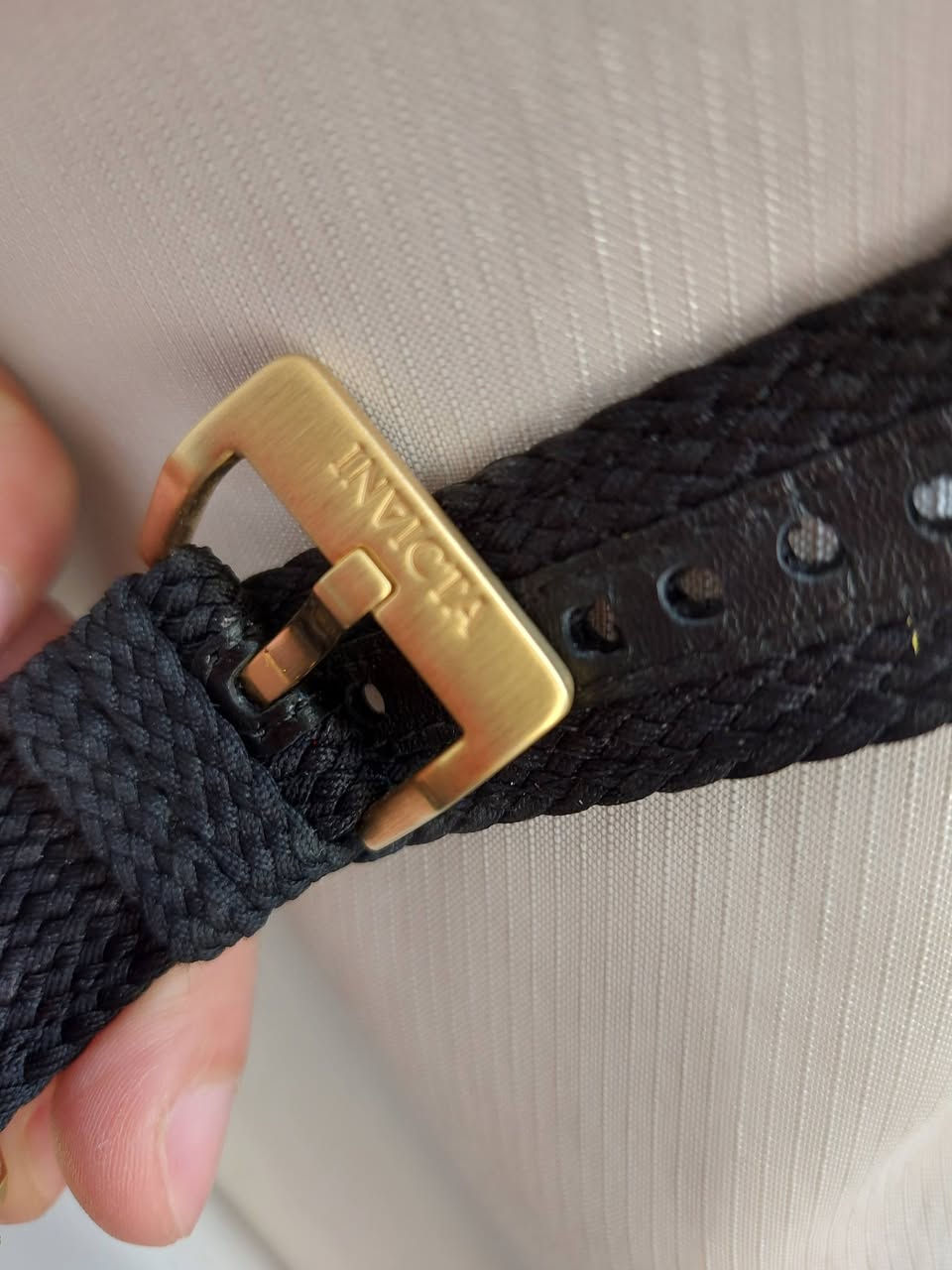 ساعة إنفيكتا 38238 برو دايفر ماستر أوف ذا سي أوتوماتيكية جديدة باللونين الأسود والذهبي 44 مم
غطاء خلفي شفاف قابل للفك والتركيب. مينا أسود مع عقارب وتفاصيل ذهبية اللون. تاج قابل للفك والتركيب. سوار من قماش البوليستر مع مشبك فولاذي ذهبي اللون
الي يهتم للقطعة يراسلني خاص ويدلل


**إذا كنت صاحب هذا الإعلان وتريد حذفه لأي سبب، رجاءا أرسل رسالة إلى الدعم الفني**