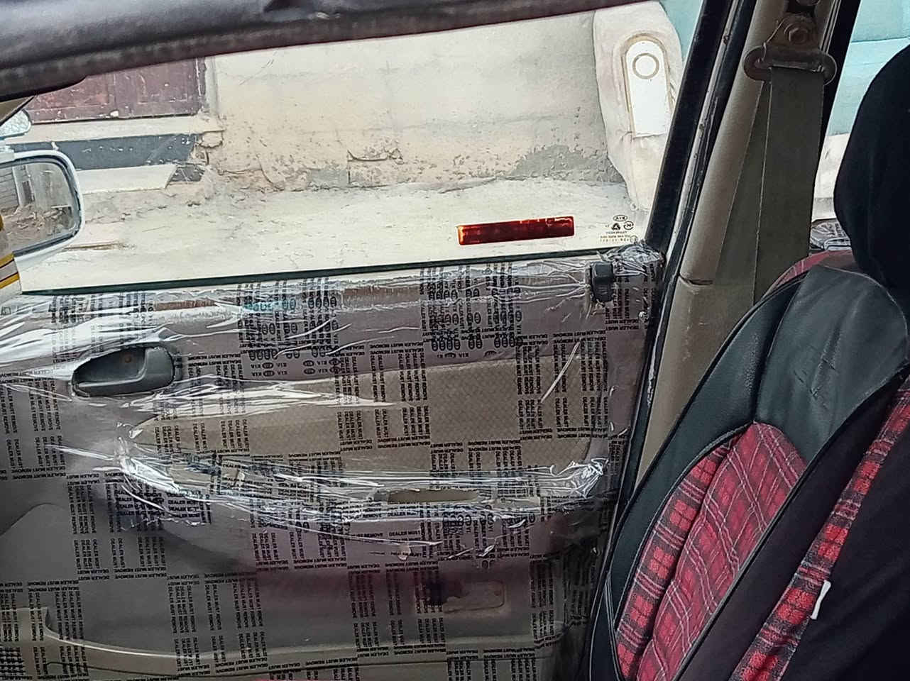 اللهم صلي على محمد وآل محمد كيا سيفا ١٩٩٤ رقم بابل مشروع وطني كير عادي محرك تخم تاير كهربائيات كله جديد مصبوغه للجماليه سياره جديده مال جناي ومتعوب عليها ستوها مرتبه ماذب عليها الف السعر 33وبيها مجال للاستفسار ***********بابل ناحيه الشوملي وات ساب ***********
