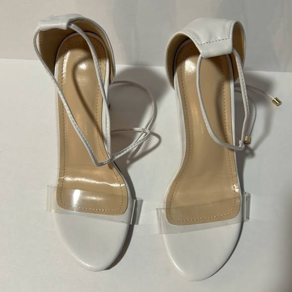 قياس ٣٧
القطعة ٨ الاف


**إذا كنت صاحب هذا الإعلان وتريد حذفه لأي سبب، رجاءا أرسل رسالة إلى الدعم الفني**