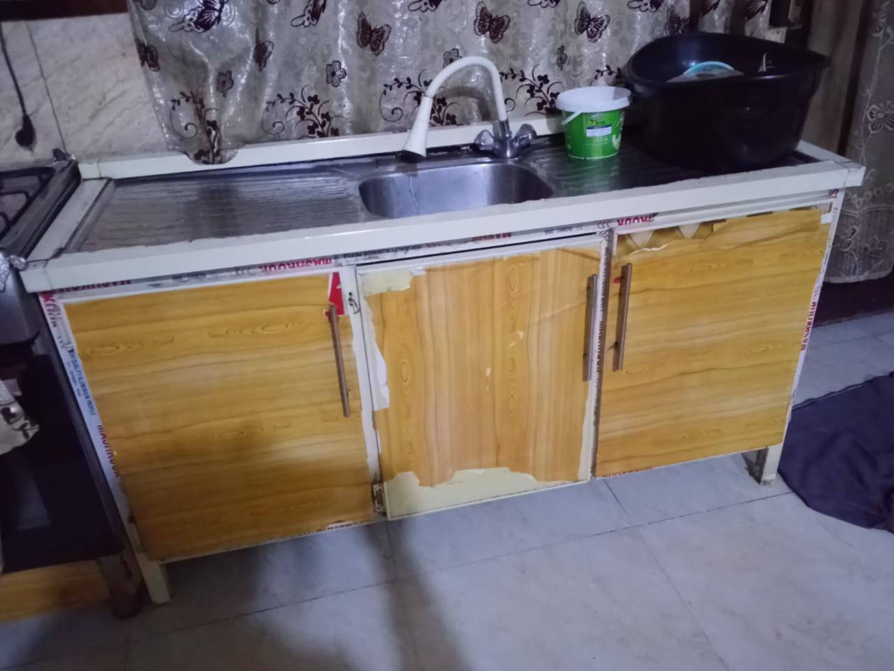 للبيع ثلاثة قطع نضيف حيل
تحرير الحولي ***********
