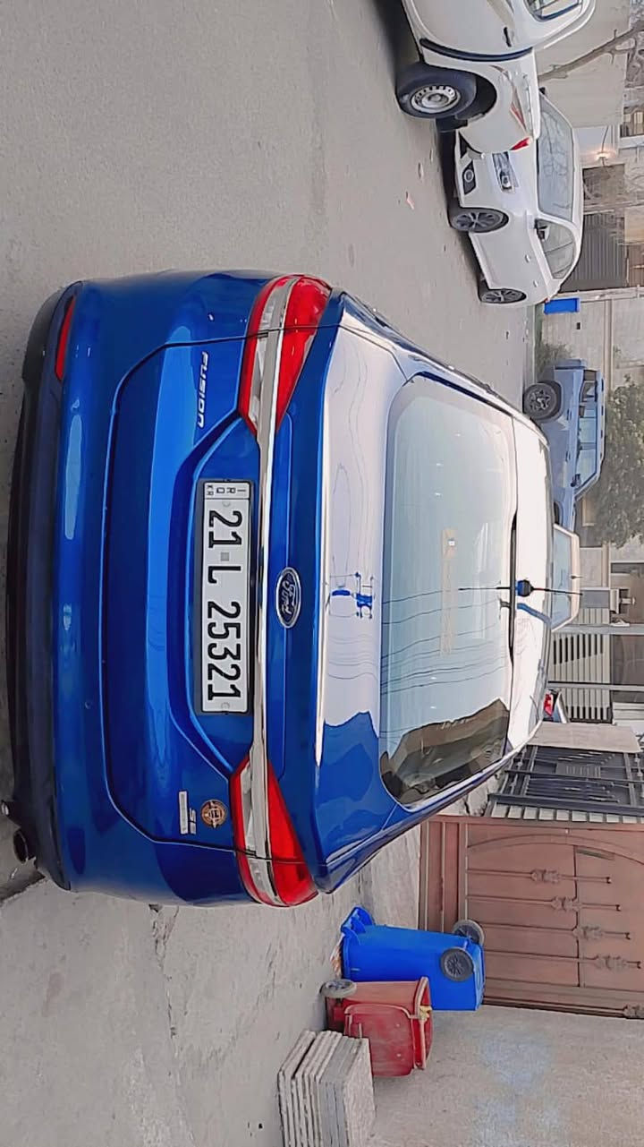 السلام عليكم
فورت فيوجن 17
 "مواصفات"
بصمه
شاشه كبيره 
كامره خلفيه 
كير ماوس
كشنات مخمل+ كهرباء 
تحكم ستيرن 
تبريد ❄️ 
محرك تيربو 
تخم تأير 
حداديه ✅ 
حساسات خلفيه
بيع مستعجل كلش فقل 90
***********
حادث سرقه جاملغات اماميه
