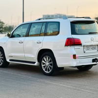 لكزس LX570 • ٢٠١١ • فول مواصفات