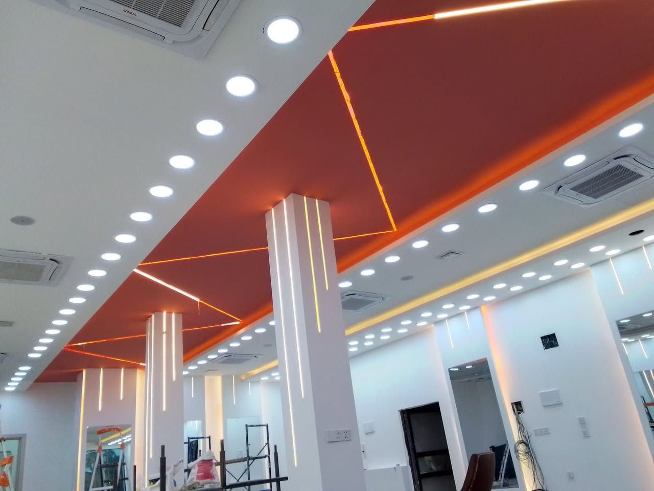 كرزون للديكورات الداخلية 
الجمال يعني النجاح يعني العمل يعني ابداع 
بس من عنا 2025 بأفضل الاسعار ديكور (جبسن بورد  - سمارت بورد للجدران-بديل خشب ورخام-عمل ملكي بورك -صبغ) عالي الجودة 
بأفضل الاسعار
لسنا الوحيدين ولكننا لانقارن بغيرنا 💪💜
بغداد  التواصل : ***********
***********
