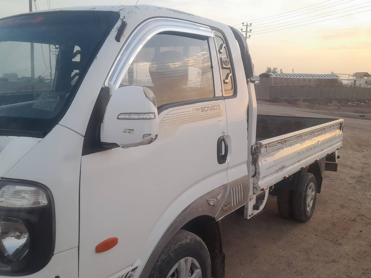 سلام عليكم كية حمل لبيع مديل١٢ مسكر سبلاين لمكان لبصرة لسعر ٨٨ وبهة مجال  ***********
