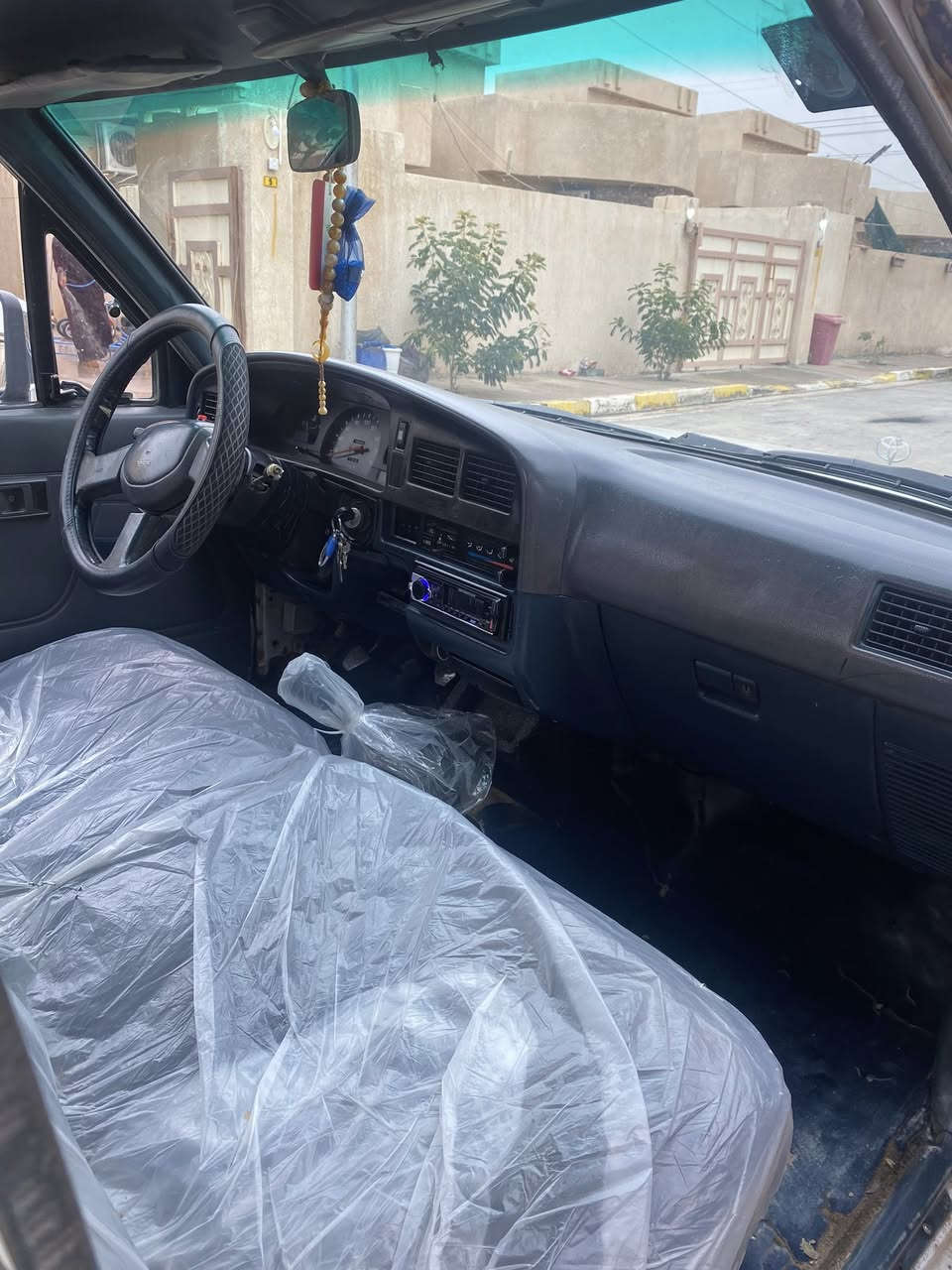 للبيع بيكم دبل موديل٩٠ صبغ عام معجون وخياس شي قليل رقم بغداد دولي مشروع وطني شرط التحويل كير اكسل شاصي شرط كهربائيات كاملا مكاني صلاح الدين تكريت السعر ٥٣ وبي مجال ***********
