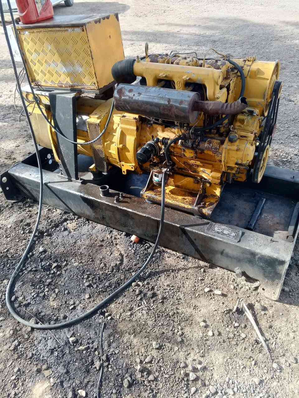 للبيع مولد دويز إيطالي شغال3بستم 30كيفي طبك بلادي شرط لاصرف ولا بخار المكان ديالى  الاتصال*********** ملاحظة يوجد خدمة توصيل
