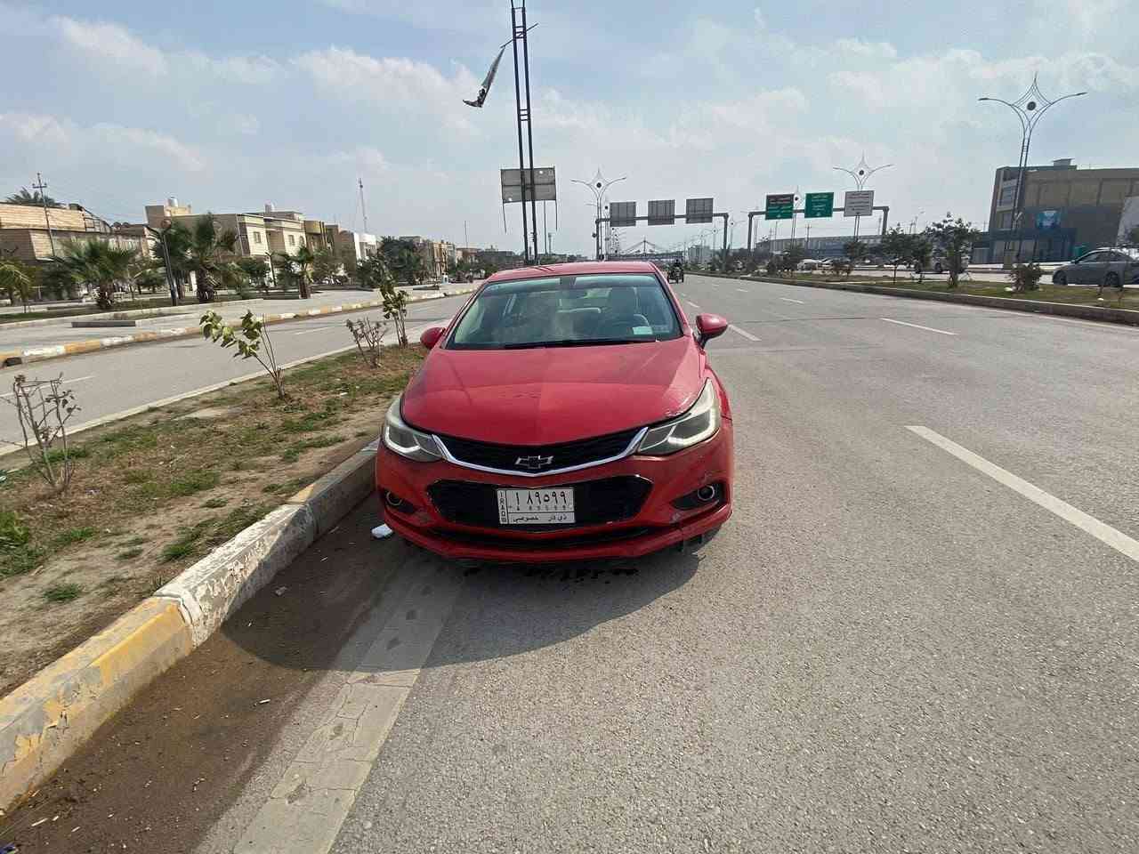 كروز موديل 18
محرك 1400  تيربو 
ماشيه 189كم 
حادثها كما موضح بالصور  تعمير خشم البنيد  وصبغ
فول عدا الفتحه  بيها ملاحظات  شوف العين 
مواصفات LT
هزة جديدة
 رقم انكليزي  ذي قار   
غرامات صفر  
المكان ذي قار الناصرية مركز 
***********
السعر ٧٥ وبيها مجال
