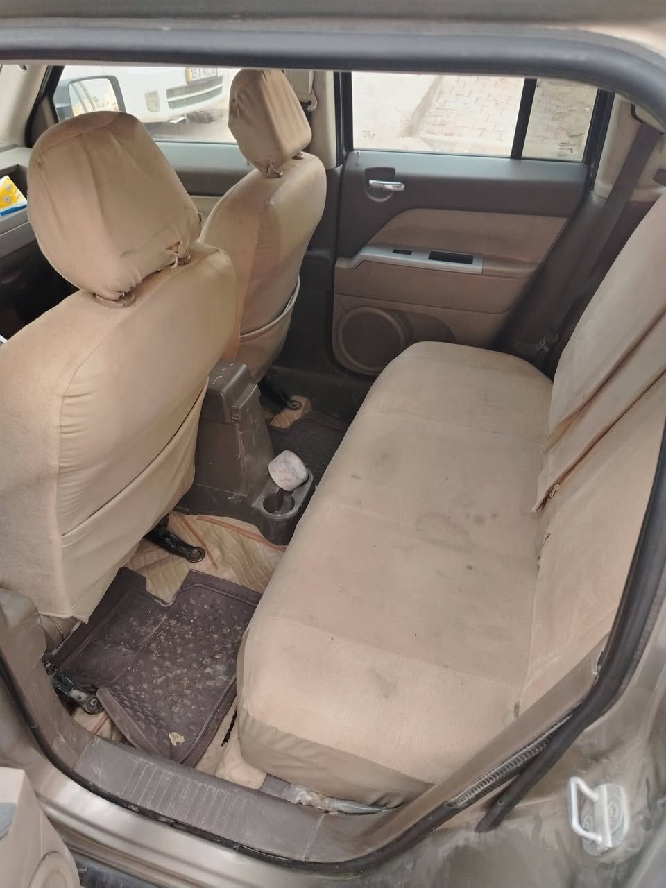 باتريوت توويل ٢٠٠٨ محرك ٢٤٠٠ كير تبريد كهربائيات سنتر لك حدادية مكفول حادث جاملغ خلفي فقط بدون داخل رقم بغداد مشروع وطني لاتوجد غرامات مرورية صاحب السنوية بالعمارة شرط التحويل مكان السيارة العمارة شرط السونار للإتصال *********** السعر ٧٢ وبيها مجال بسيط
