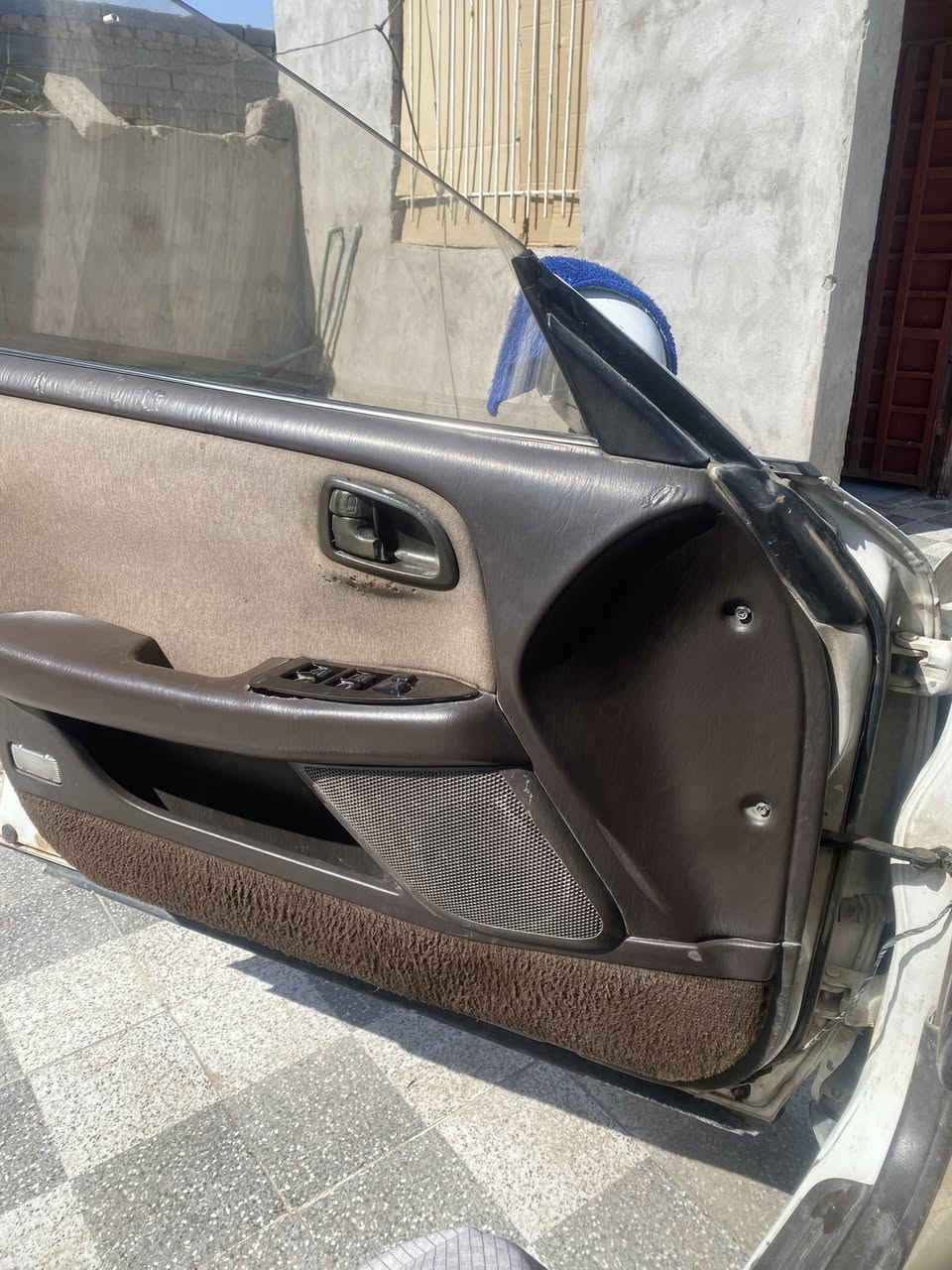 سلام عليكم مارك 93مكفوله رقم نگلزي محرك ونجي تبريد شغال تاير جديد كهربائيات شغاله كامله مابيه كل نقص المكان شطره سعر 55رقم ***********
