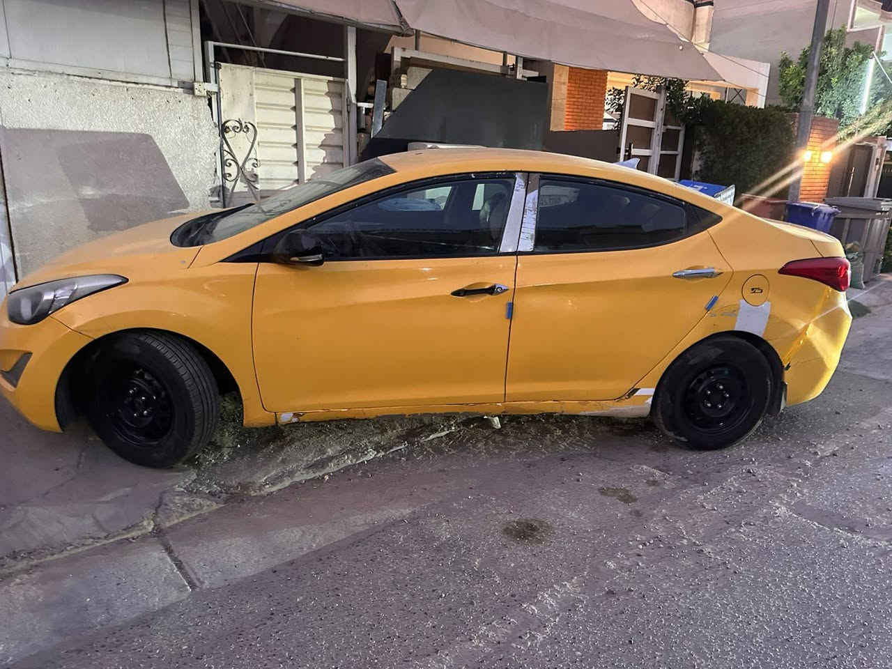 النترا 2012 وارد امريكي للبيع 
بيها بابين باب السايق والخلفي
محرك 2000
مكفولة كير مكينة
مكاني اليرموك حي الداخلية
***********
