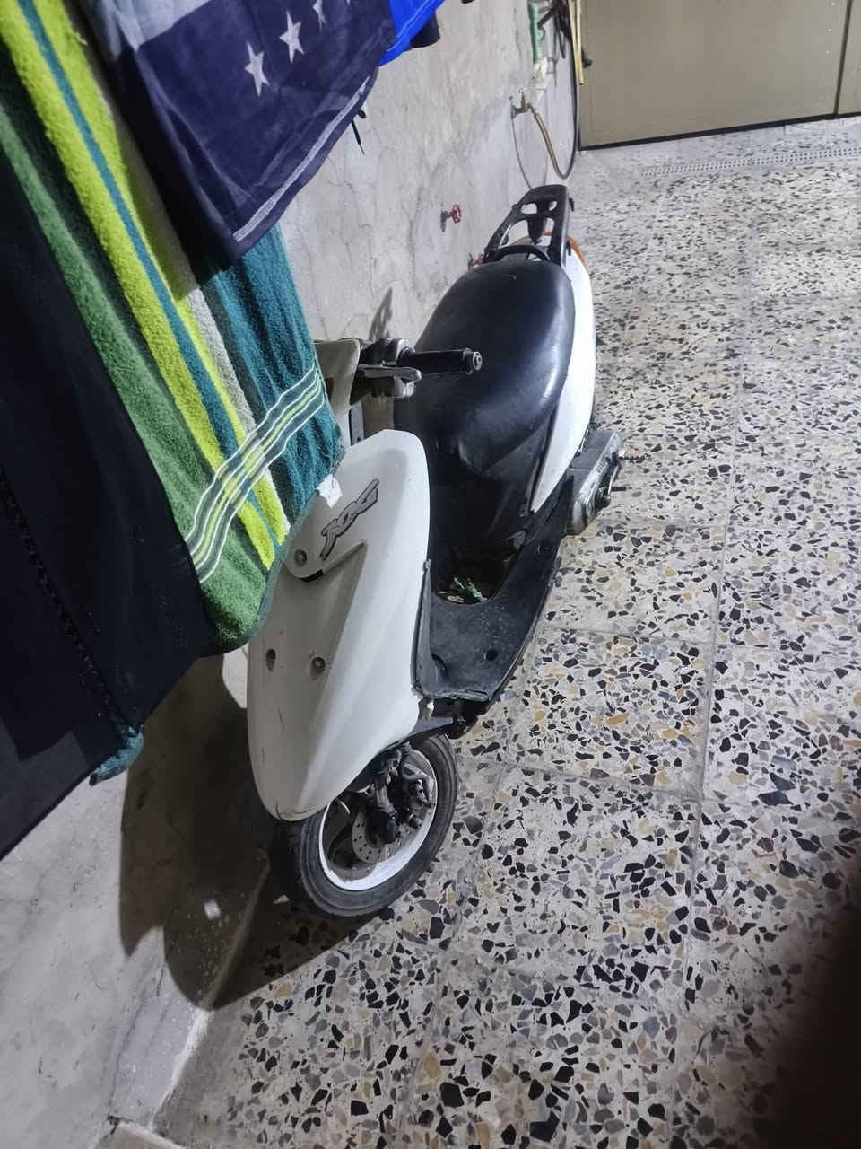 سلام عليكم
دراجه عصفوريه البيع بيه فقط كلج خلفي مكينه نضيفه السعر ١٢٥ الرقم  ***********
