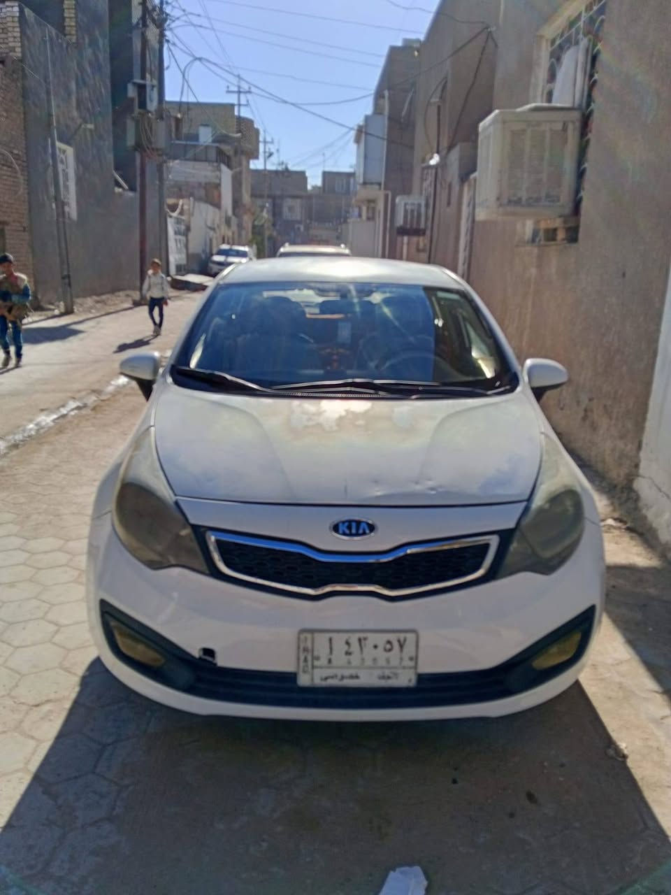 كيه ريو مديل 13محرك 1600سياره جاهزه من كلشي بيها قطعتين صبغ والباقي بارد قليل بيها منضومه مال غاز سنويه لل28رقم نجف مكاني نجف كورنيش الكوفه السعر 80وبيها مجال الشراي يتصل ***********
