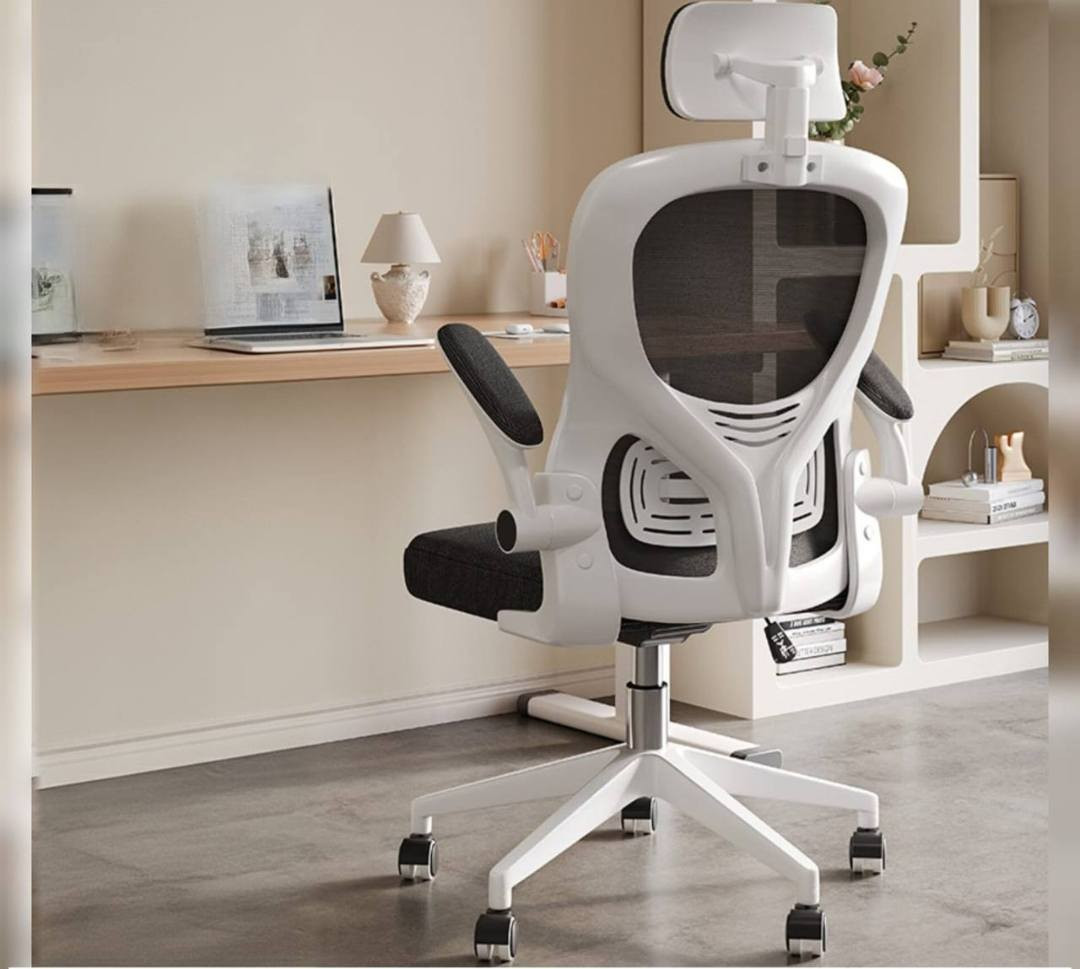 (#أثاث_مكتبي):

> ✅ الأناقة تبدأ من مكتبك!

وفرنا لكم تشكيلة راقية من الأثاث المكتبي:

#مكاتب أنيقة بأحجام مختلفة

#كراسي دوّارة مريحة

#مكتبات ورفوف لتنظيم المكتب

#طاولات جانبية وأدراج عملية

مناسب للمكاتب، الشركات، الطلاب، وأيضاً للبيت!

جودة عالية – تصاميم عصرية – أسعار تنافسية

التوصيل متوفر لكل محافظات العراق

للحجز والاستفسار مراسلة الصفحه☝️☝️☝️

---

#أثاث_مكتبي  
#مكاتب_عصرية  
#أثاث_راقي  
#تجهيز_مكاتب  
#كرسي_مكتب  
#مكتب_منزلي  
#أثاث_بغداد  
#توصيل_جميع_المحافظات  
#ديكور_مكتب  
#أثاث_عملي  
#أثاث_دراسة


**إذا كنت صاحب هذا الإعلان وتريد حذفه لأي سبب، رجاءا أرسل رسالة إلى الدعم الفني**