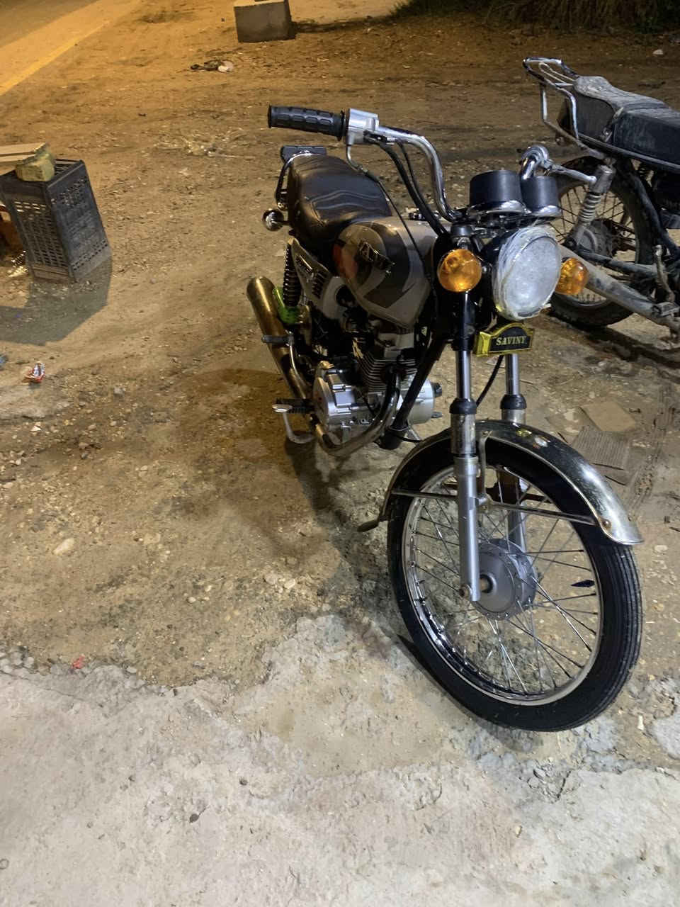 سلام عليكم الدراجه البيع موديل ٢٥ شاصي ١٩  أوراق سكنر ٥٧٥بي مجال قليل متوازي عله الدراجه


**إذا كنت صاحب هذا الإعلان وتريد حذفه لأي سبب، رجاءا أرسل رسالة إلى الدعم الفني**