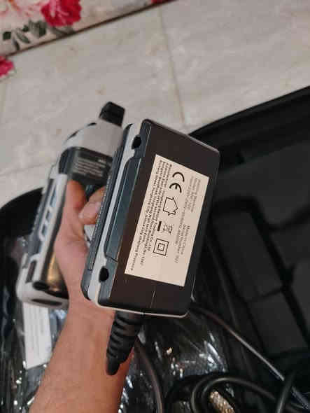 مكينة لحيم جديد بالكارتون
ماركة AIME
كامل ملحقات تشتغل ع 220 يعني الكهرباء مالتنه
مزاد وزاد الله من زاد
للتواصل وات ساب
***********
