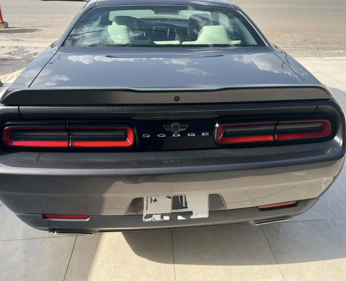 به‌ناوی خوای گه‌وره‌ چیت هه‌یه‌ بۆ فرۆشتن بۆم بنێره‌ با بۆت پۆست كه‌م ...⏳
DODGE CHALLENGER GT⚜️
ڕه‌قه‌م :- سلێمانی 
مۆدێل:- 2023🔱
ماوه‌ی ڕۆشتن :- 64837 KM✅ 
بۆیاخ:- 2 پارچه و پارچه‌یه‌كیش كلێری ئه‌مریكایه
ئێرباگ :- سوكان و داشبول ته‌قیوه‌و بیلادی شه‌ریكه‌ داندراوه‌ته‌وه‌ بێ ناو گرتن بێ داخلی بێ شانسی 
بۆنیت و ده‌عامی هێڵكاتی بۆ به‌سراوه‌ 
كوشنی كراوه‌ته‌ جڵد 
چوارتایه‌ی لۆكی بۆ به‌سراوه‌ 
ته‌عوییل غرامه‌و به‌ناو كردنو هه‌مووی به‌شه‌رت 
زۆر نابێ ره‌قه‌می بۆ كراوه‌ و 
شوێنی سه‌یاره‌كه‌ سلێمانیه‌ 
بۆ نرخ نامه‌ بنێره‌  🌹🌹


**إذا كنت صاحب هذا الإعلان وتريد حذفه لأي سبب، رجاءا أرسل رسالة إلى الدعم الفني**