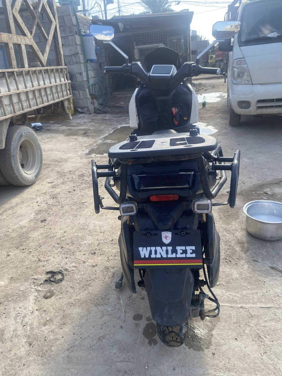 دراجة شحن كهربائية للبيع بطاريات عدد 6مسطر دراجه نضيفه مابيه نقص سعر خاص ***********بي واتساب
