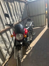 بوكسر صيني موديل 2025 محرك ايراني 200 للبيع مكاني بغداد للاستفسار عن ا...