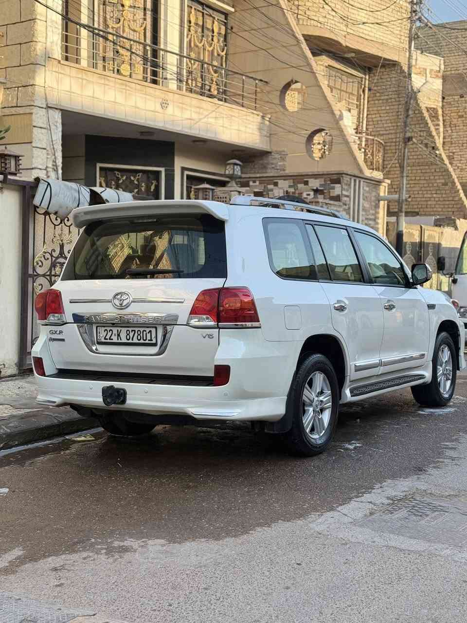 سلام عليكم
لاند كروزر موديل 2013 بريم 
ماشية ١89 الف حقيقي 
سياره فول موصفات 
سياره جديده بمعنى كلمة و احله من صوره 
سياره مكفولة كفالة من لصبغ فقط بيه مكانت بارد 
مكان سياره بغداد 
سياره السعر( 350 )$(***********

ابو وسام صاحب سياره
