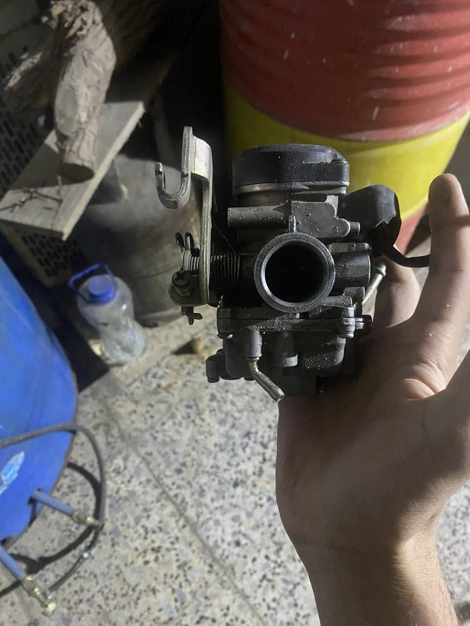 بيش ما جان ابيع
كابريتر مال سكنس نثيه بلادي
بجم موشم مال ماكس
وياله اماميه مال ماكس
ضفيره مكفوله مال عدله
مكاني بغداد يرموك و توصيل موجود وهذا رقمي ***********
