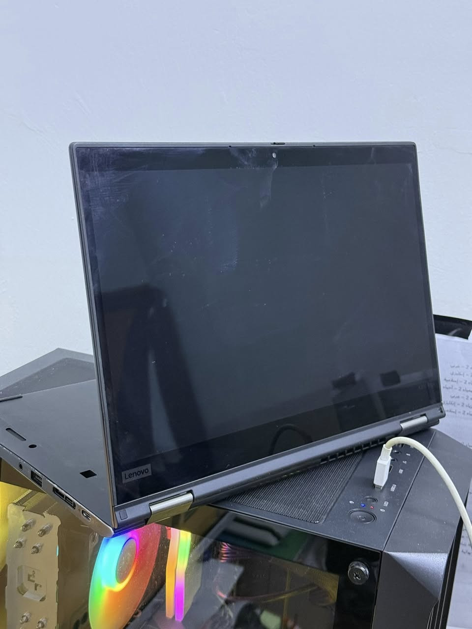 لابتوب  Think pad موصفات                             المواصفات cori5 الجيل الثامن                                       Ram 8 كيكا 
SSD كيكا 256 
شاشة 360لمس FHD
كيبورد عربي انكليزي 
Windos 10 اصلي 
كرت شاشة مدمج 
شحن Type-C
النضافة ٩٠ %
السعر 350 الف 
التواصل 0775900380


**إذا كنت صاحب هذا الإعلان وتريد حذفه لأي سبب، رجاءا أرسل رسالة إلى الدعم الفني**