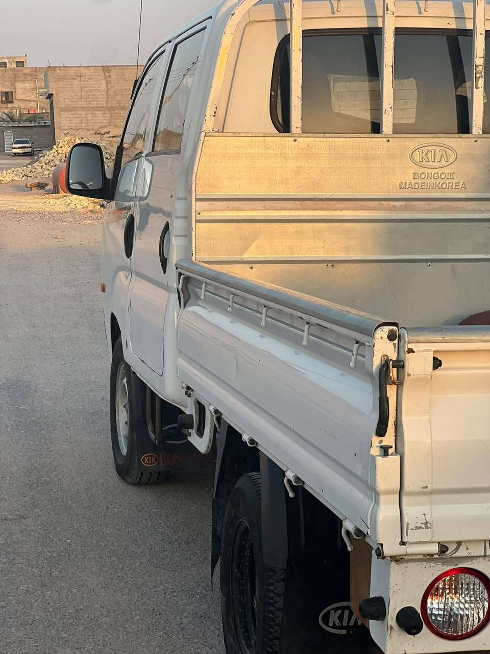سلام عليكم بنكو نثيه دبل قماره مديل 2019 اوتوماتيك رقم بصره تحويل ثاني يوم سياره مكينتها بيها تبخير حداديه تخم تاير شاصي رقم شاصي كله كله كفاله مكان بصره ابو الخصيب مكلف بنشر هذا رقم راعيها سعر 105 وبيها مجال ***********

